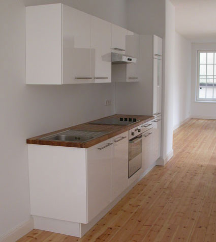 Schimmel-, Pilz und Schadstoffsanierung an einem Wohnungsstrang in Hamburg